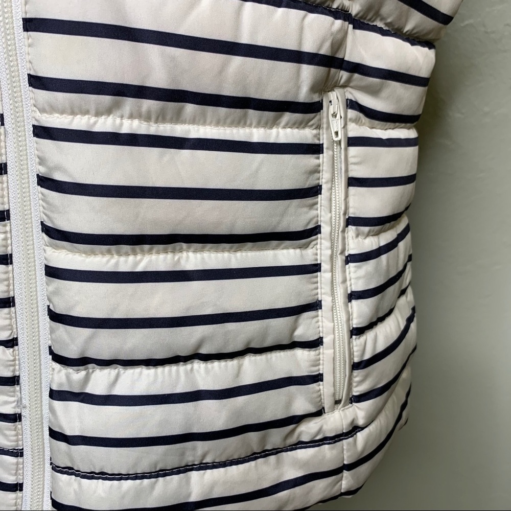 Puffer Vest Front Zip Size M - Picture 2 of 4